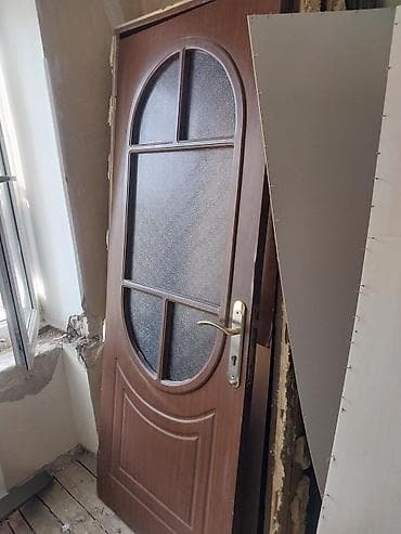 Mdf qapi vinili soyulmusdur 3 ededdir
