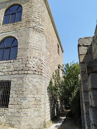 gencede ev: Sabunçu qəs. 10 otaq, 400 kv. m, Kredit yoxdur, Təmirsiz — 4