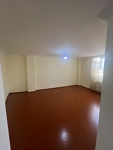 gencede ev: - Planlaşdırma: 1 otaqlı ev kirayə verilir Mətbəxi və WC evin — 1