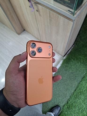 philips xenium 9@9z: IPhone 17 Pro Max, 256 GB, Narıncı, Face ID, Simsiz şarj — 2