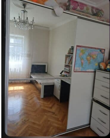 Qarderob, paltar dolabı