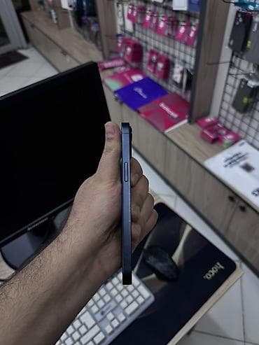 IPhone 13, 128 GB, Göy, Face ID lalafo.az -da IPhone 13, 128 GB, Göy, Face ID