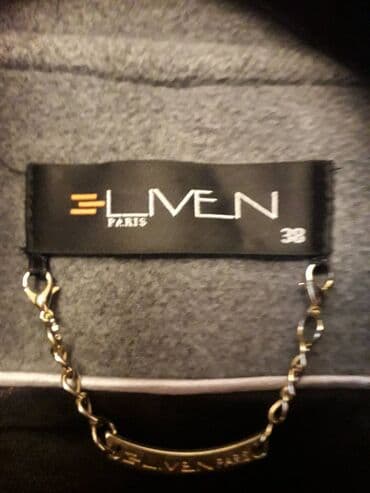 qadınlar üçün i̇talya istehsalı dublyonkalar: Qadın üçün palto satılır — 2