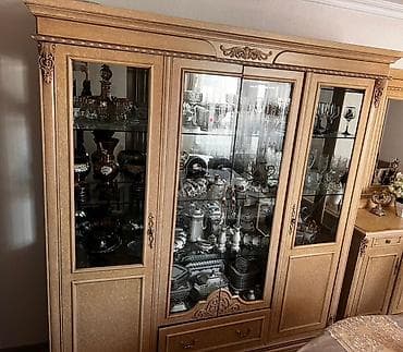 стул барокко: Б/у, Комод, Сервант, Нет кредита, Малайзия — 1