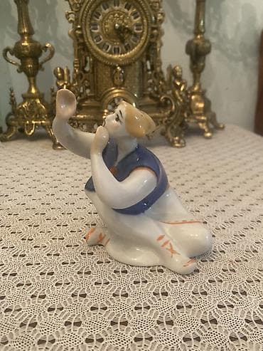 tek oğlan sekilleri: Fiqur, Keramika, rəng - Ağ — 2