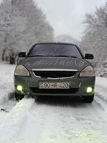 traktor satiram: VAZ (LADA) Priora: 1.6 l | 2010 il 333224 km Hetçbek — 1