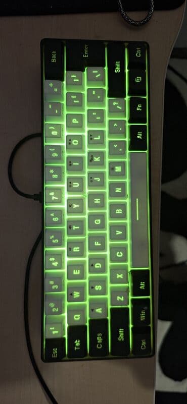 Modemlər və şəbəkə avadanlıqları: Klaviatura işıqlı — 2