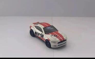 modelka masin satisi: Ağ rəngli sedan oyuncaq maşın modeli - Material: möhkəm plastik — 6