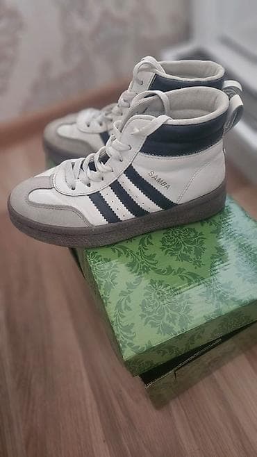 adidas forum: Yüksək boğazlı idman ayaqqabısı – “Samba” modeli - Rəng: ağ üst — 1