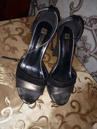 sukeçirməyən kişi sapoqları: Ölçü: 37, rəng - Qara, İşlənmiş — 1