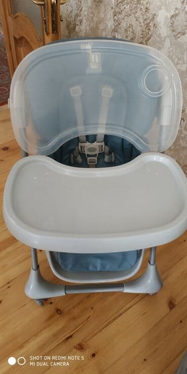 uşaq ucun yemek stolu: Uşaq yemək masası az istifadə olunub əla vəziyyətdədir padnusu çıxır — 4