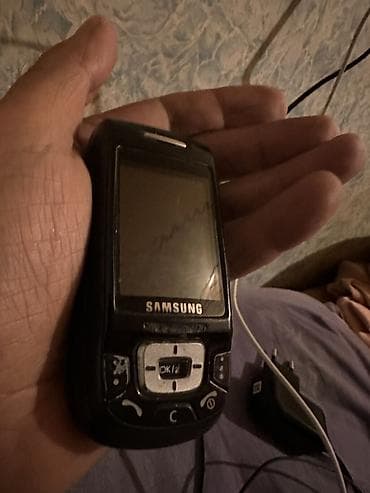 modem tp link: Samsung D500, rəng - Qara, Düyməli — 1