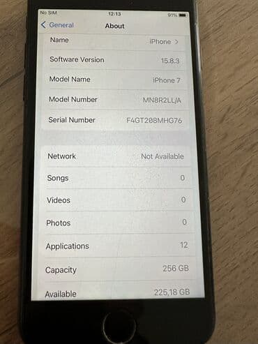 iphone qutu: IPhone 7, 256 GB, Qara — 1