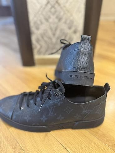 Louis Vuitton kişi krossovkaları. Fransadan alınıb çox az geyinilib — 2