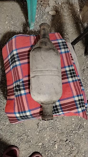 Mersedesin orta qazani - Tip: Egzoz sistemi üçün katalitik