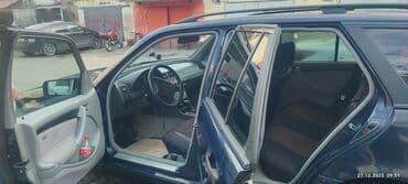 panorama mercedes 2008: Mercedes-Benz C-Class: 2.4 l | 1999 il Van/Minivan — 5