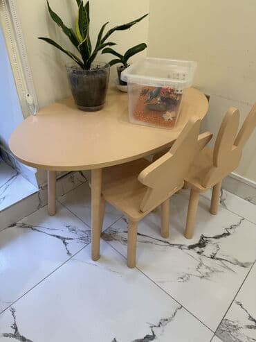 аренда столов и стульев: Б/у, Нераскладной, Ламинат, Овальный стол — 1