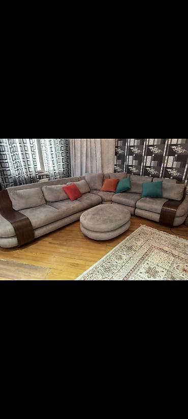Künc divan, İşlənmiş, Çatdırılma yoxdur