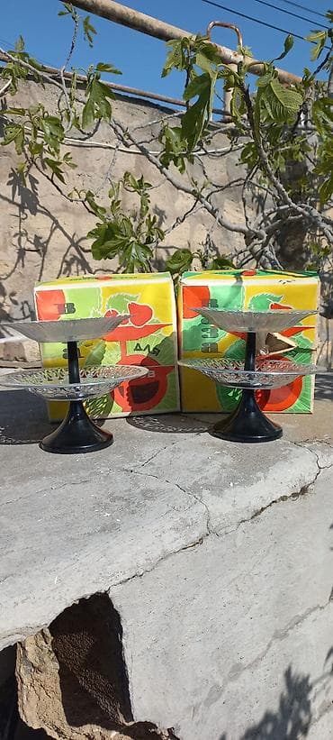 meyvə qablari: Məhsul: Sovet dövrünə aid ikiqat meyvə qabı (vaza) - Material — 2