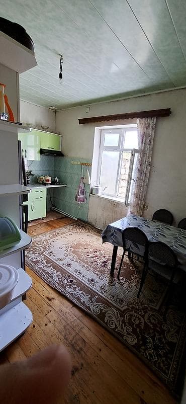 28 may ev: 🏡 MEHDİABADDA SATILIQ EV 📍 Ünvan: Mehdiabad qəsəbəsinin mərkəzi 📏 — 4