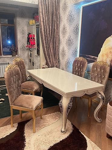 2 el metbext mebeli: RumiMasa desti 4 eded stulla 350₼ Eni 93/uzunu 1.90.Unvan Bayil — 1