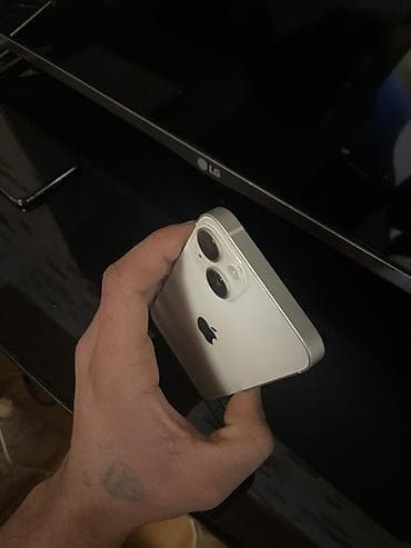 puqb mobil: IPhone 14, Ağ, Face ID — 3