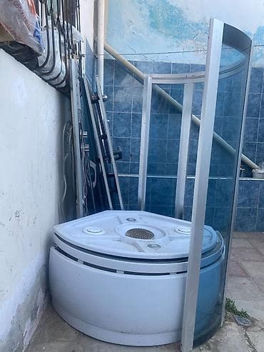 Üstü qapalı kabina, Künc üçün