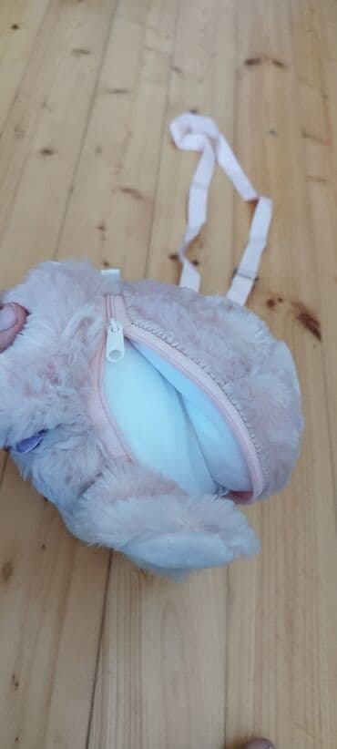 məktəb üçün çantalar: Uşaq çantası yeni istifadə olunmayıb hem çanta hemde yumşaq oyuncaq — 3