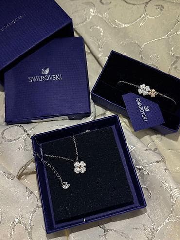 Dəstə daxildir: Bilərzik, Sep, Swarovski