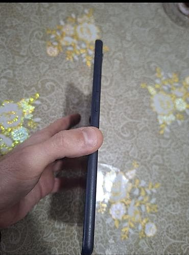 samsung nu7090 55: Huawei planşet - Ekran: təxminən 8 düym, incə çərçivəli panel - — 5