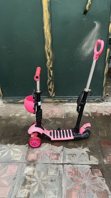 uşağ kaleskası: İki tutacaqlı araba, Kidilo, Cins: Oğlan — 5