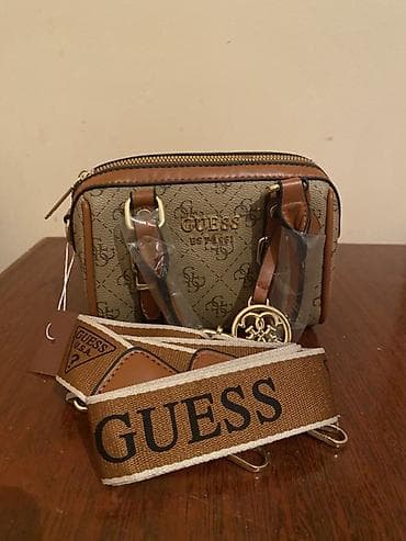 Çantalar: Çiyin çantası, Guess — 4
