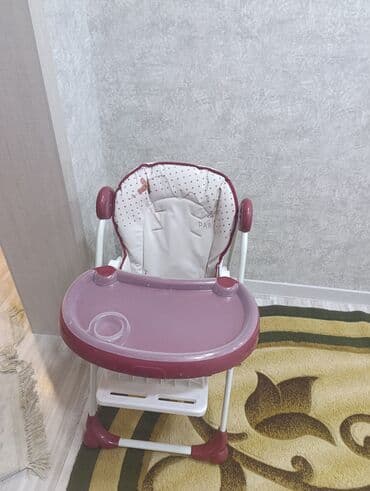 qidalandırmaq üçün uşaq stul yelləncək: Uşaq yemək kreslosu - Rəng: ağ/bənövşəyi - Stabil metal karkas — 2