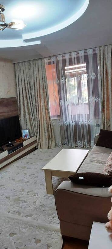 binədə ev: Bakı, 2 otaqlı, Köhnə tikili, m. Neftçilər, 45 kv. m — 2