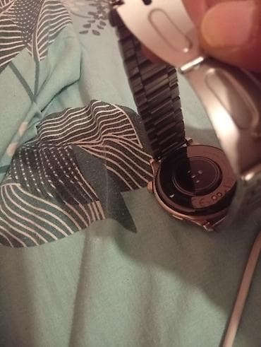 honor smart saat: JOYROOM smart saat – metal korpus və paslanmayan poladdan breloku ilə — 2