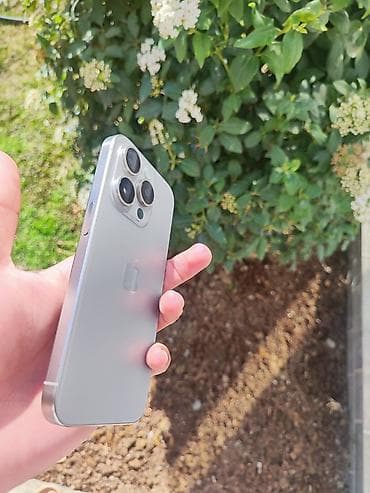 iphone 11 pro max plata: IPhone 15 Pro, 128 GB, Natural Titanium, Face ID — 3