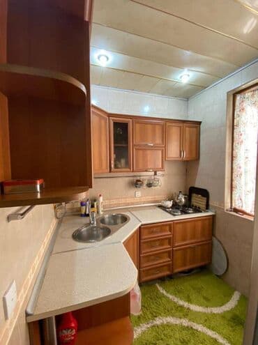 20 ci sahede kiraye heyet evleri: Nəsimi rayonu,1-ci mkr,20 Yanvar metrosu yaxınlığında,5 — 8