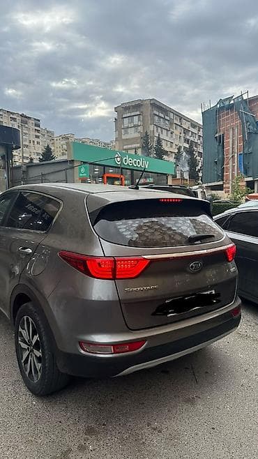 padpres satisi: Kia Sportage: 1.7 l | 2017 il Krossover — 9