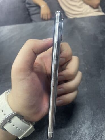 сколько стоит iphone 10: IPhone X, 64 ГБ, Белый — 3