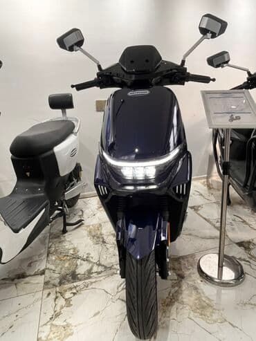 Kvadrosikllar: 1400 km — 4