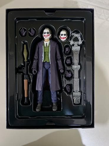 статуетка: Joker kolleksiya fiquru – diorama dəstli - Mövzu: DC Comics – Joker - — 3