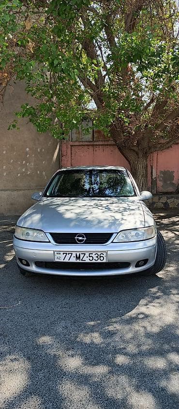 p4 disk: Opel Vectra: 1.8 l | 2001 il 317000 km Sedan — 5
