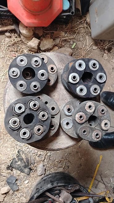 Sürət ötürücüsü üçün elastik birləşmə (kardan muftası) dəstləri 9eded