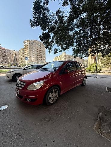mercedes salonu: Mercedes-Benz B-Class: 1.7 l | 2008 il Hetçbek — 3