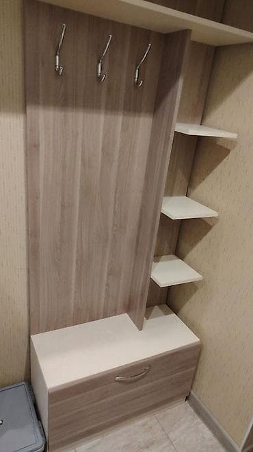 divar şkafı: Dəhliz üçün mebel - Material: laminat/LDSP ağac teksturalı panel və — 2