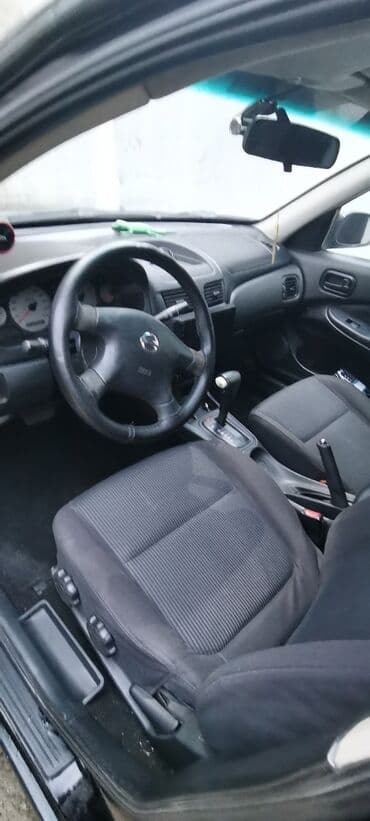 nisanlar: Nissan Sunny: 1.6 l | 2010 il Sedan — 7