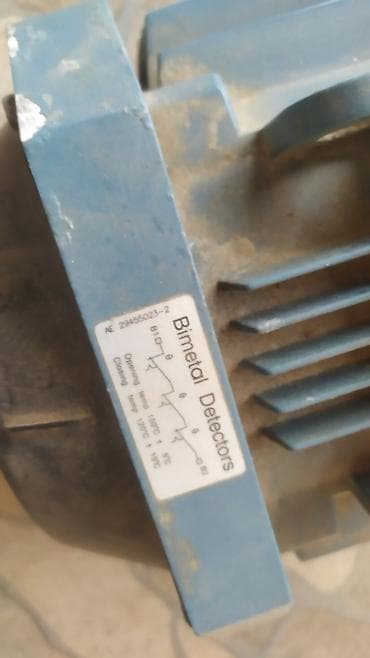 mator qoruyucu: ABB elektrik mühərriki - Brend/model: ABB (korpus üzərində ABB — 4