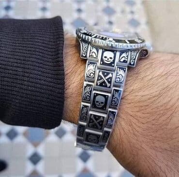 Toy paltarları və aksesuarları: Yeni, Qol saatı, Cartier — 15