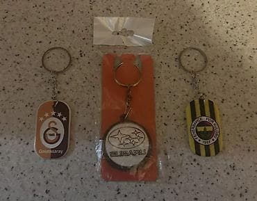 gaddar bileklik: Məhsul: Suvenir açarlıqlar və badge-lər dəsti - Futbol klubları — 4