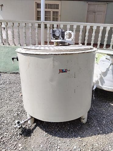 пластмассовый бак для воды купить: Sənaye tipli paslanmayan poladdan qarışdırıcılı çənlər (bir neçə ədəd) — 1